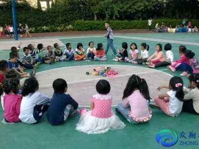 適合幼兒的經典懷舊游戲丟手絹
