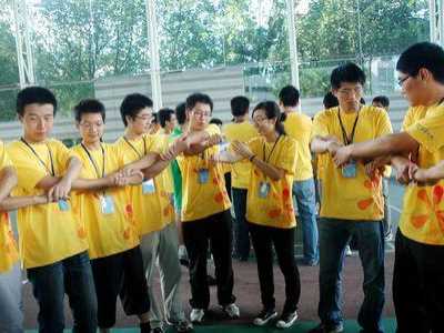 適合多人玩的團(tuán)建游戲有哪些