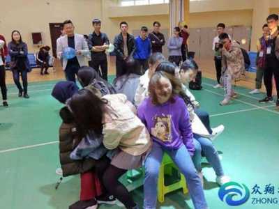 搶凳子集體互動拓展游戲
